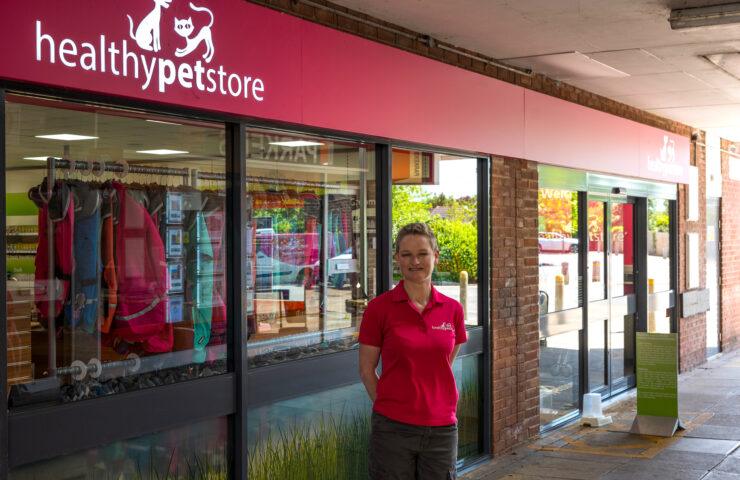 Deborah Burrows of Healthy Pet Store